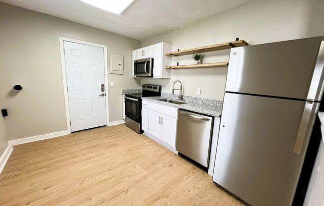 Renovated 2 Bedroom Jacksonville Heights Duplex Apartment