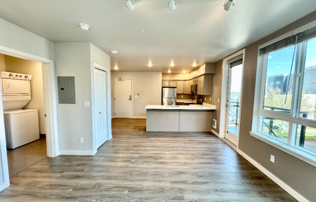 2330 YAKIMA CT