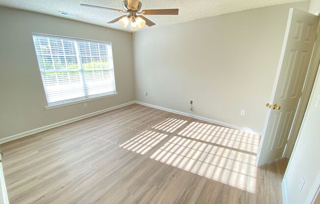 2 beds, 2 baths, 1,055 sqft, $1,250, Unit 1402