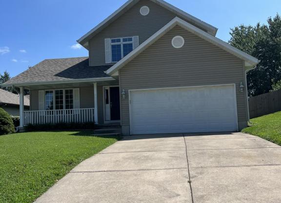 1504 W HIGHPOINT CIR