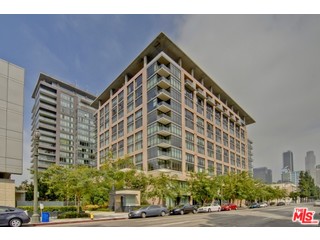 1 bed, 1.5 baths, 1,200 sqft, $3,100, Unit 1115
