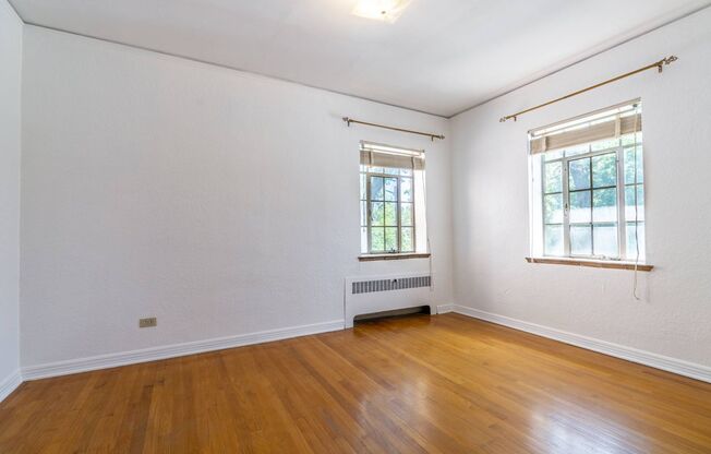 1 bed, 1 bath, 950 sqft, $1,595, Unit 09