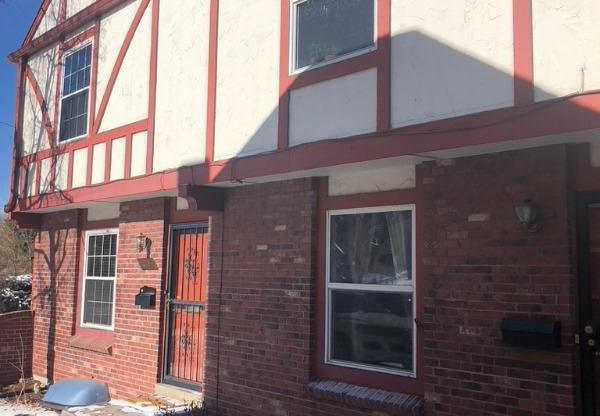 1048 JOSEPHINE ST