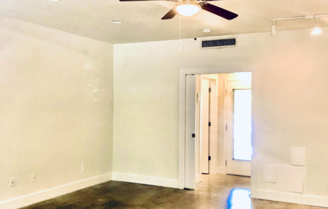 Studio, 1 bath, 500 sqft, $1,445