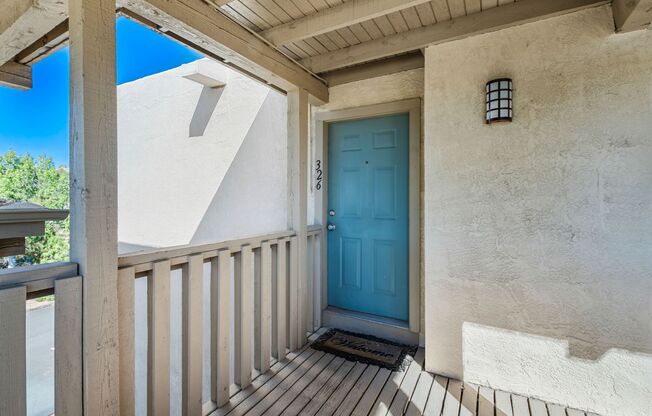 1 bed, 1 bath, 582 sqft, $1,300, Unit Unit 326