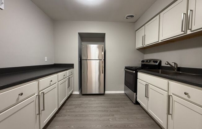 3885 Humboldt