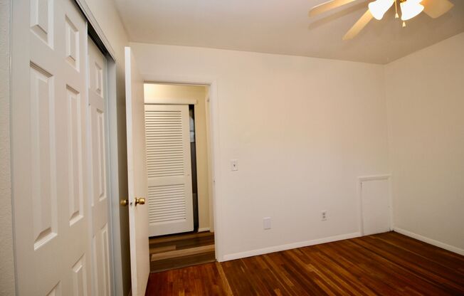 3 beds, 1 bath, $1,050