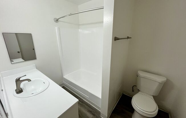 1 bed, 1 bath, 750 sqft, $1,598, Unit 222