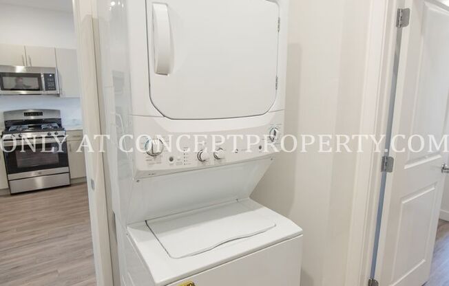 1 bed, 1 bath, 650 sqft, $1,800, Unit 315