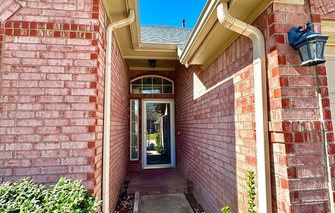 Keller ISD, 3/2/2 in established neighborhood