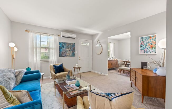 2 beds, 1.5 baths, 1,020 sqft, $2,055, Unit C07