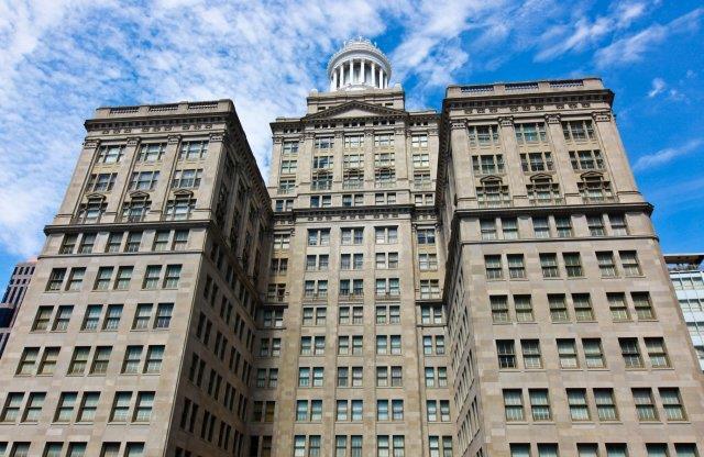 Hibernia Tower Apartments