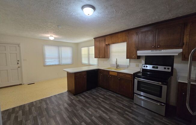 1855 Broadell ~ Holly Springs