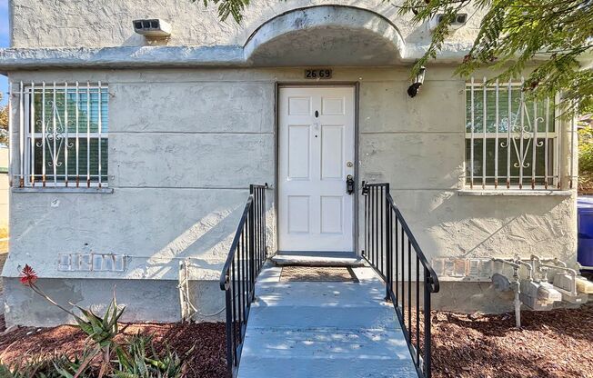 Charming 1BD/1BA Home in Golden Hill W/ Fully Equipped Kitchen, Ceiling Fans, & Wall Heat!