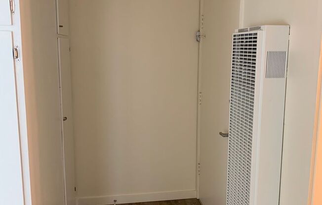 1 bed, 1 bath, 454 sqft, $2,595, Unit 40