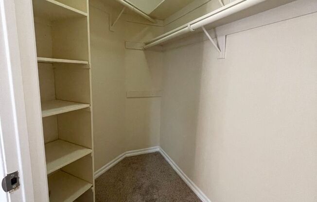1 bed, 1 bath, 605 sqft, $1,995, Unit 107