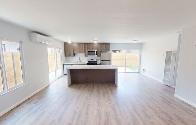 Brand New Remodeled 3 Bed 2 Bath House in Quiet Neighborhood!