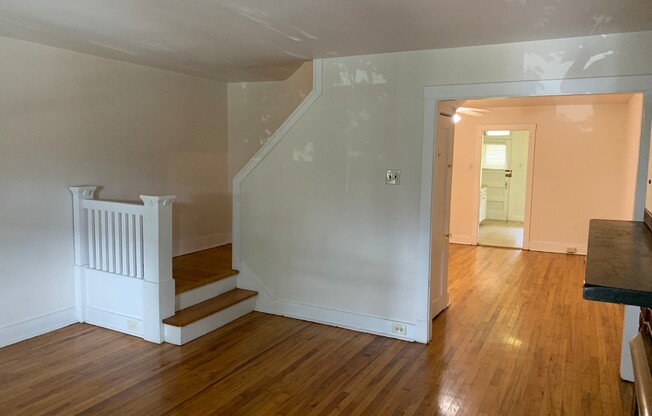 Updated Highland Park Townhome!