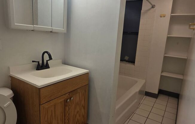 4845-55 N. Magnolia / 1216-26 W. Gunnison