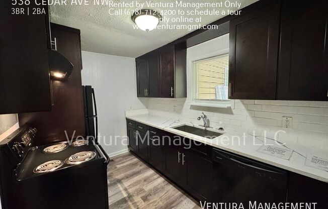 538 CEDAR AVE NW