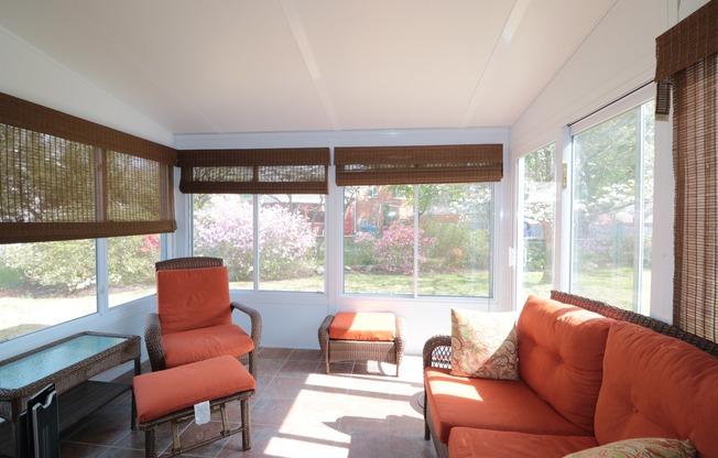 Spectacular 4 Bedroom, 3.5 SFH - Fenced Yard & Garage!