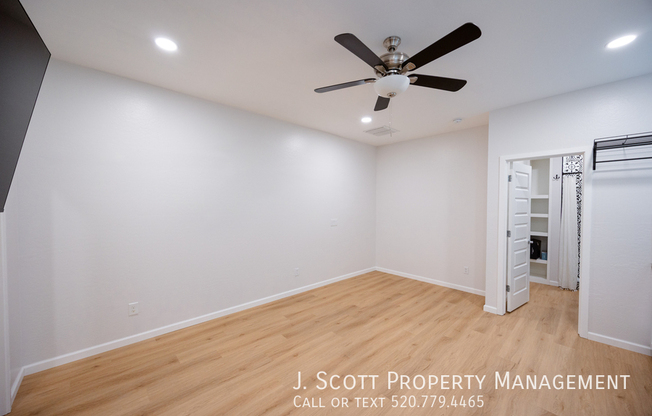1270 W CARLSBAD
