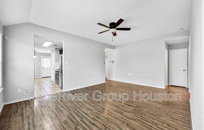 4311 AMARYLLIS AVE