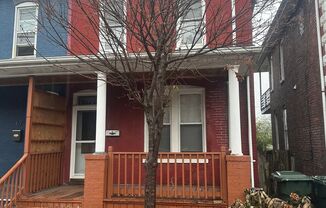 Duplex located on West Side Ave