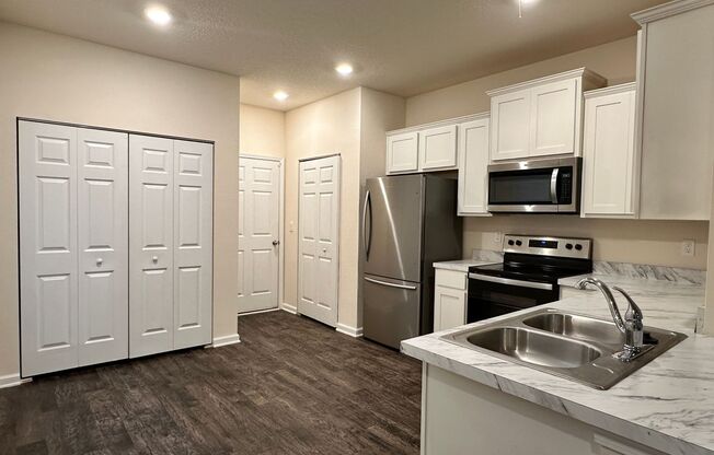 Great value 3 / 2.5 townhome in Capitol Park