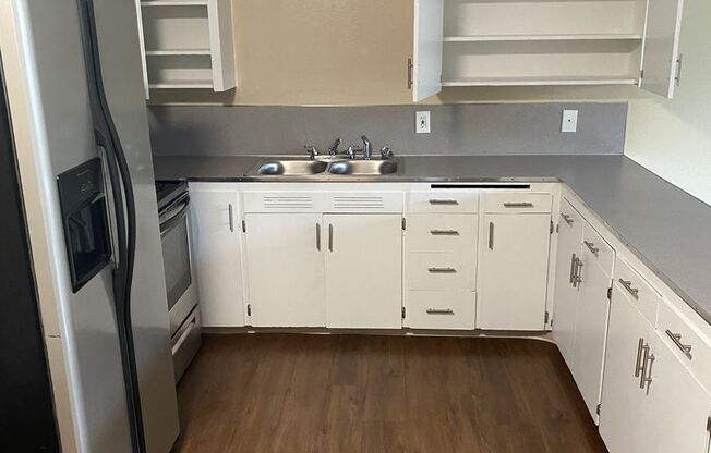 Summerpark Apartments