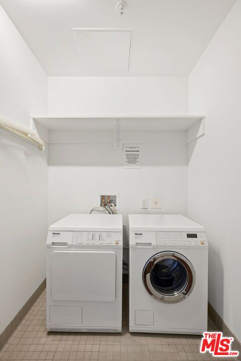 1 bed, 2 baths, 1,510 sqft, $6,995, Unit 12I