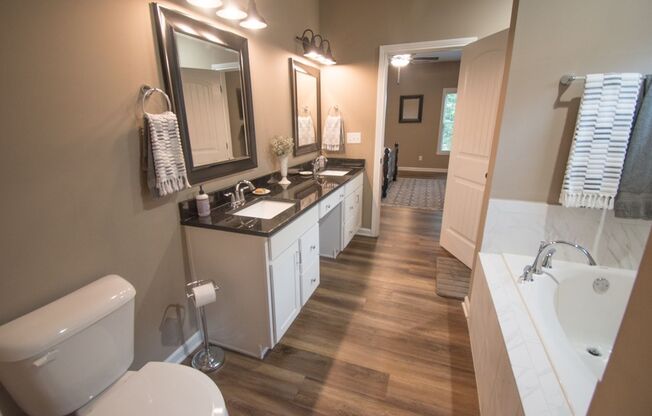 4 beds, 2 baths, $2,800