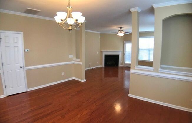 Highland Creek End-unit Townhome!