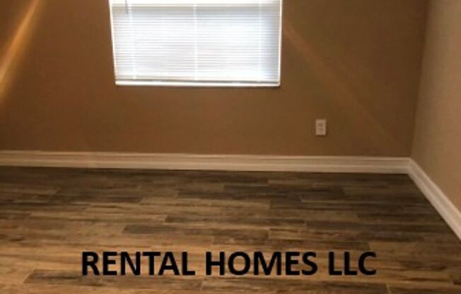 One Story Patio Home, Minutes Away From UCF, Technology Park, & the E/W Expressway