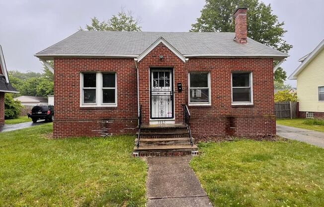 Fully Renovated 4 Bed Home in Cleveland Heights – Section 8 Welcome!