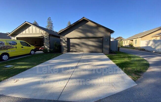 1148 W GRV WAY