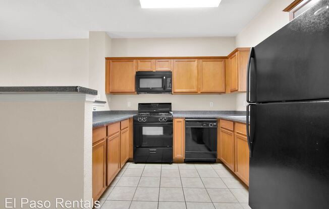 3150 N. Yarbrough #E11