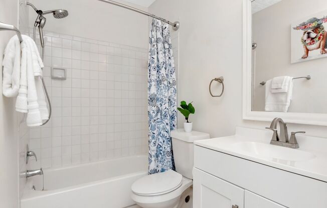 1/1 Condo in Heart of Brandon & Brandon HCA Hospital