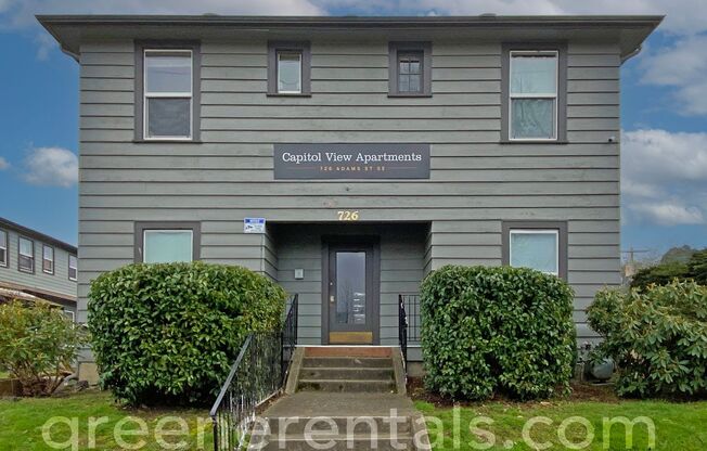 Oly-Adams 726
