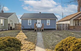 2BD/1BA Home In Highland IN