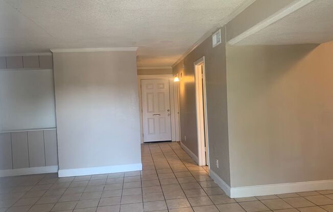 1 bed, 1 bath, 825 sqft, $1,410, Unit 2036