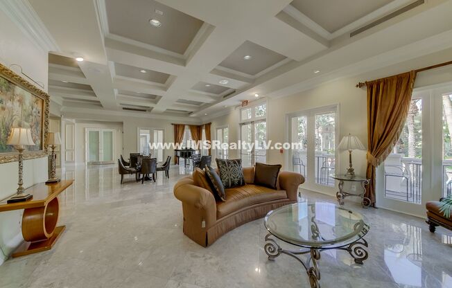 2 beds, 2 baths, $1,800, Unit Unit 123