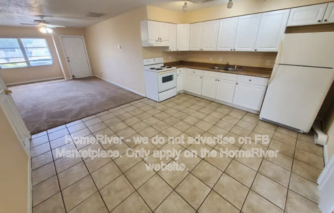 4221 SW 7 PL