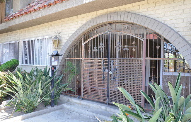 2 beds, 2 baths, 938 sqft, $2,395, Unit 0019