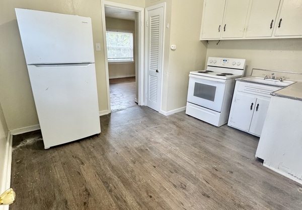 2016 4 AVE