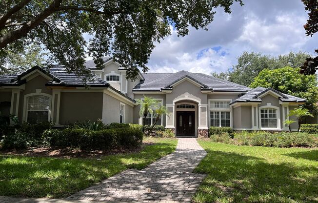 GORGEOUS SINGLE FAMILY HOME - PROPERTY  FULLY FURNISHED