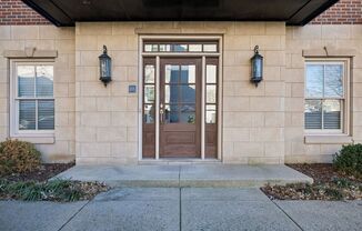 Ground-level living meets unbeatable Nashville location