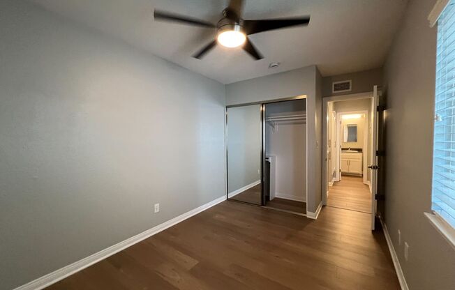 2 beds, 1.5 baths, 900 sqft, $2,925, Unit E10