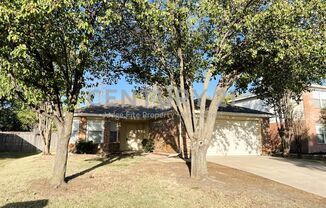 Beautiful 3/2/2 Close to UNT For Rent!