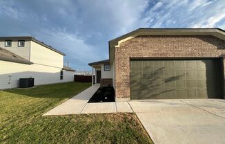 3 beds, 2 baths, $1,625